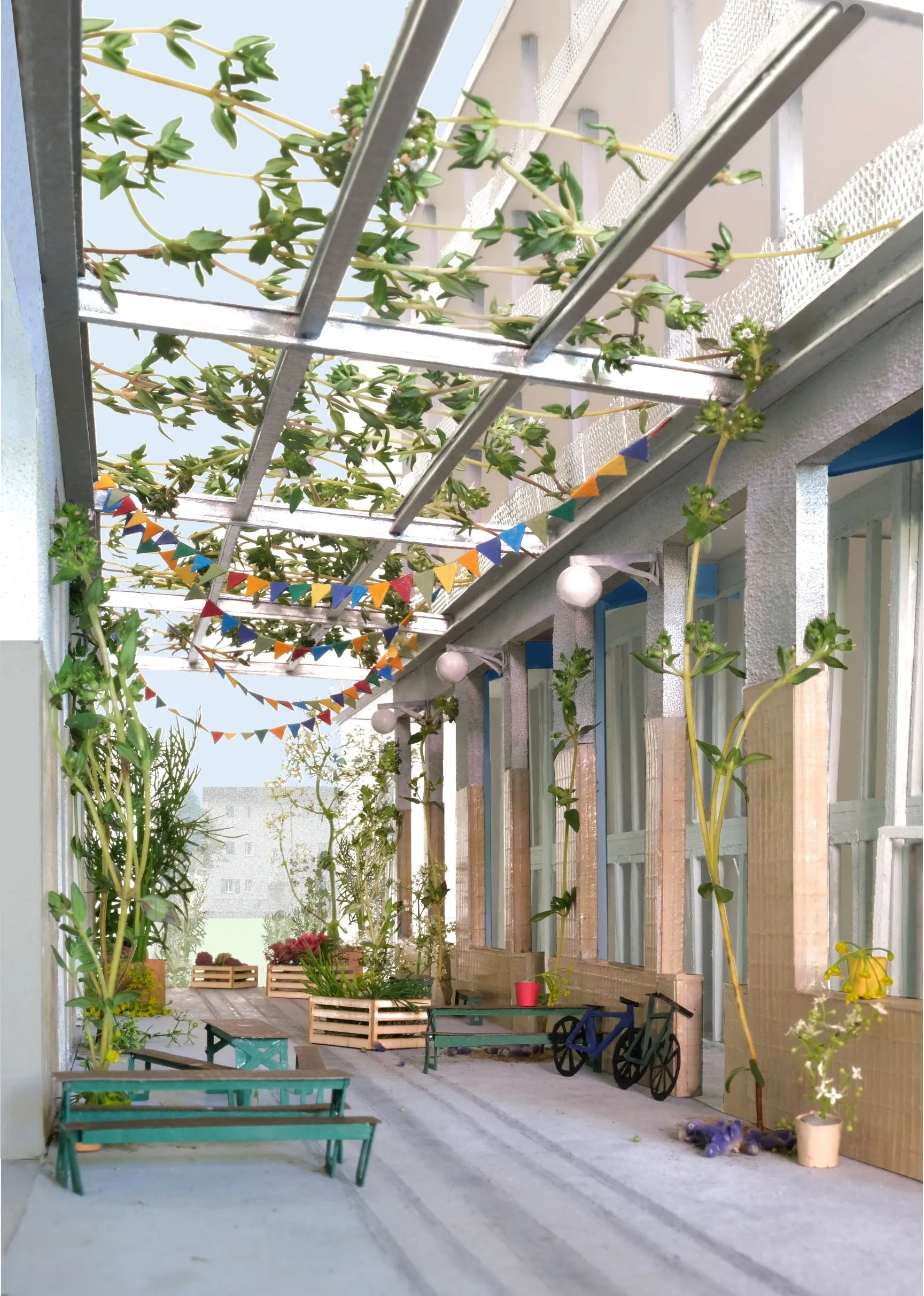 Model: Pflanzen, Bänke und Fahrräder stehen vor dem Gebäude